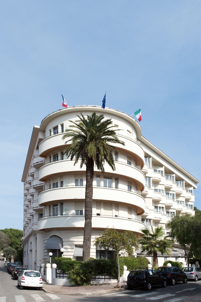 the 1932 hotel and spa cap dantibes mgallery collection