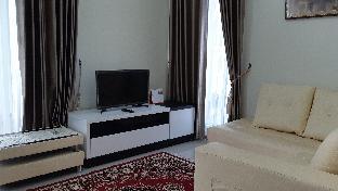 full house at villa family depan jatimpark 3 batu by sc