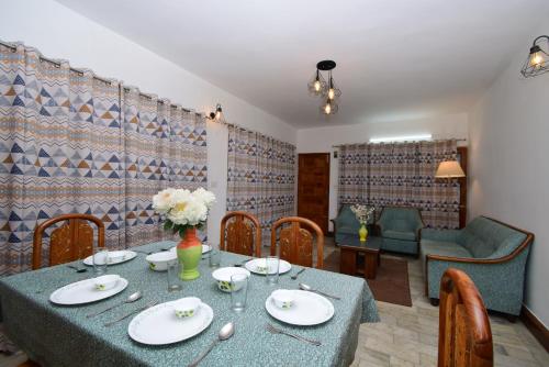 Himalayan Nomad,Nasogi>>Manali,3 star