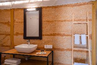 helsinki desert camp