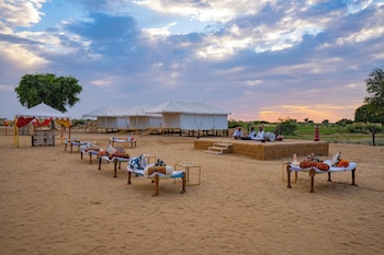 helsinki desert camp