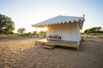 helsinki desert camp