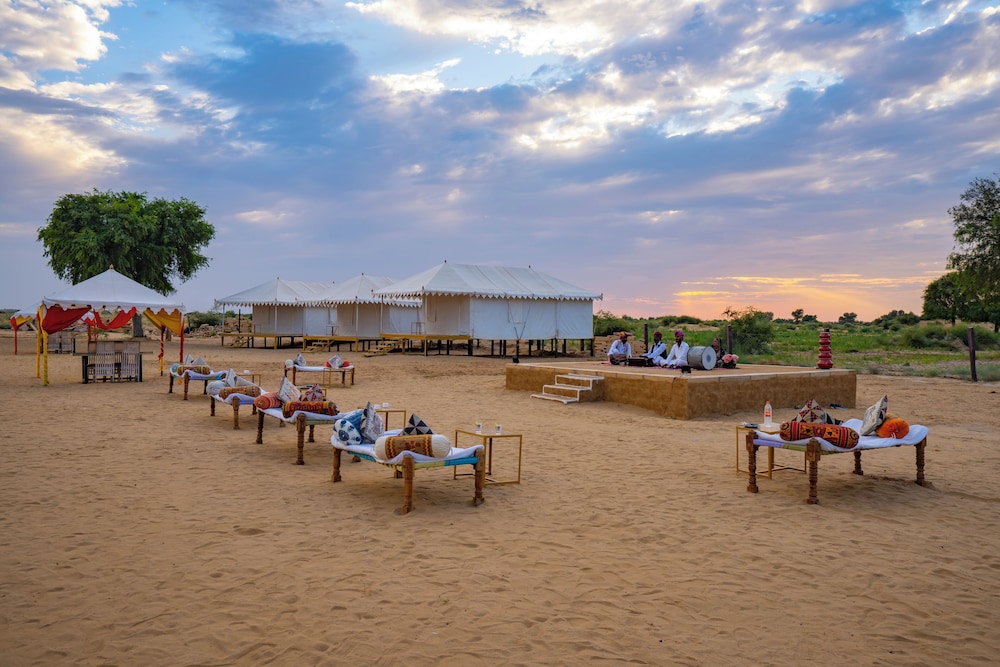 helsinki desert camp