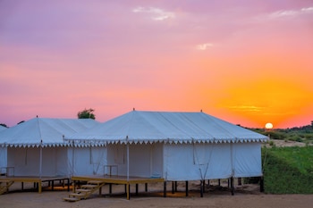 helsinki desert camp