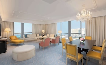 the plaza doha lxr hotels and resorts