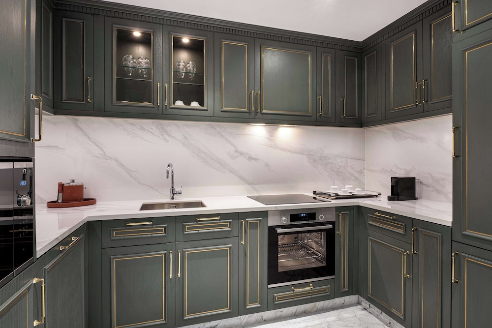 the plaza doha lxr hotels and resorts