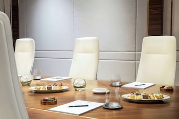 the plaza doha lxr hotels and resorts