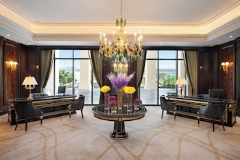 the plaza doha lxr hotels and resorts