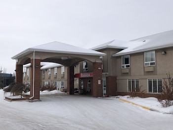 ramada by wyndham ponoka