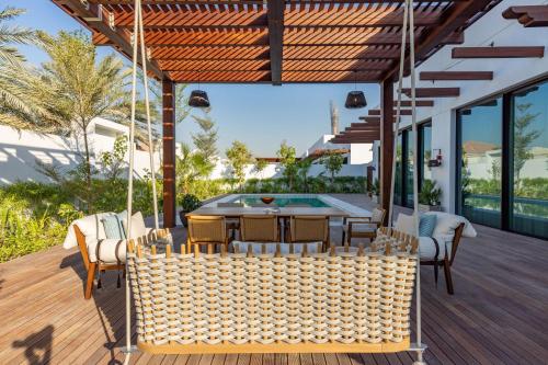 maysan doha lxr hotels and resorts