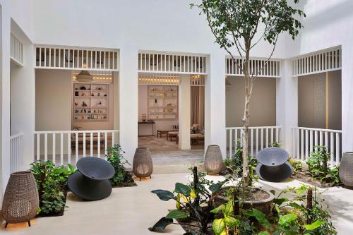 maysan doha lxr hotels and resorts