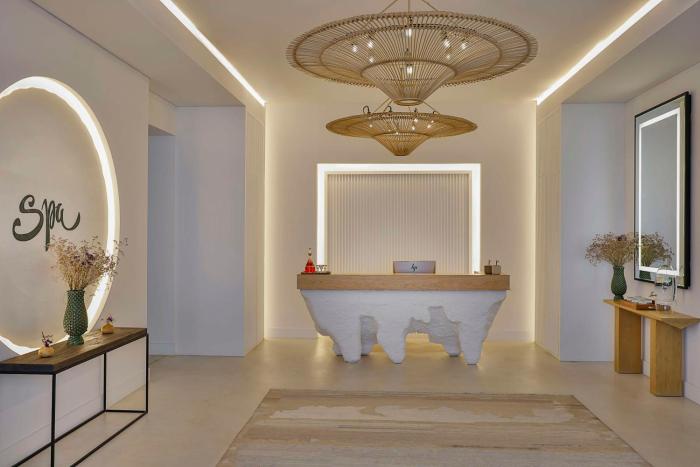 maysan doha lxr hotels and resorts