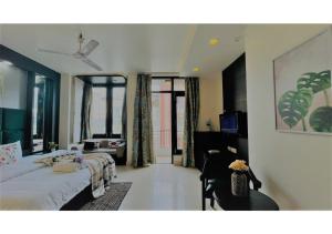 bluo studio m block mkt greater kailash