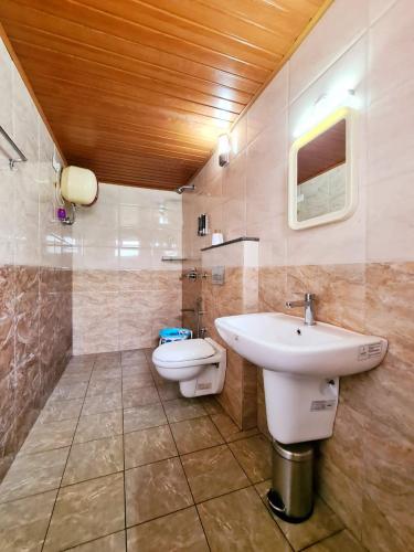 anika palace by pepe inn hotel