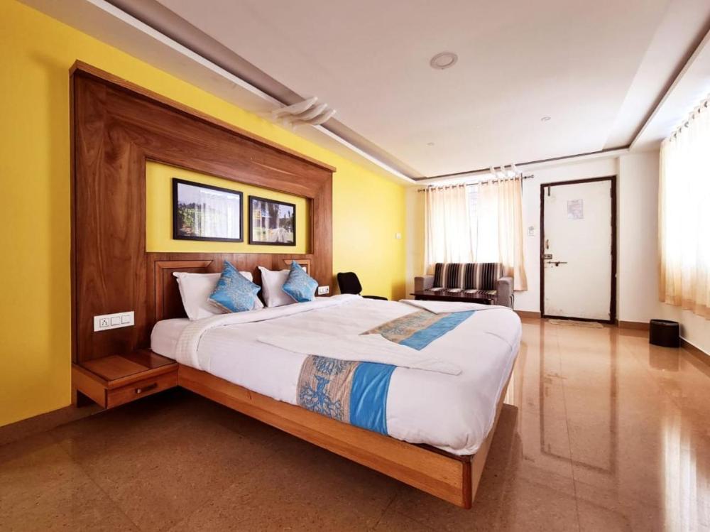 anika palace by pepe inn hotel