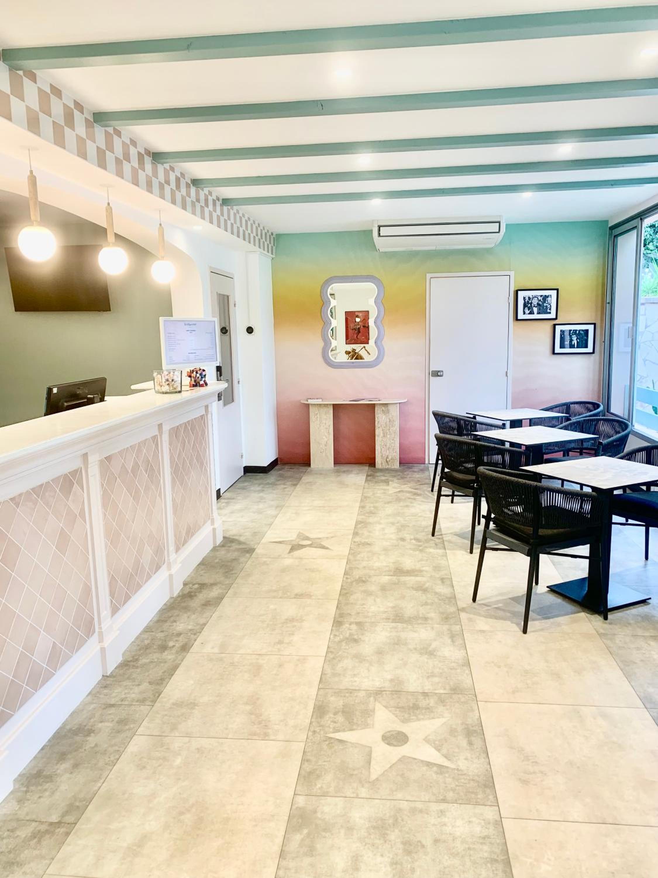 kyriad cannes mandelieu