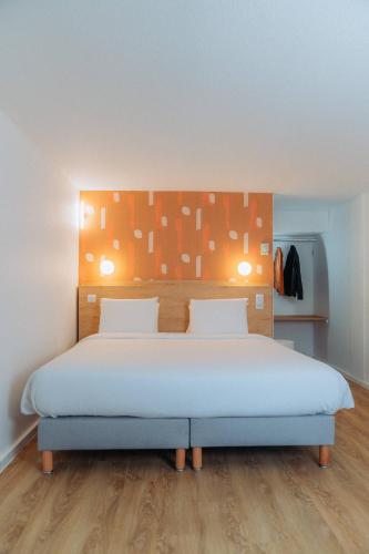 Kyriad Cannes - Mandelieu,In Cannes (La Bocca),3 star