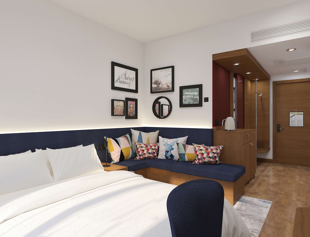 hampton by hilton istanbul arnavutkoy