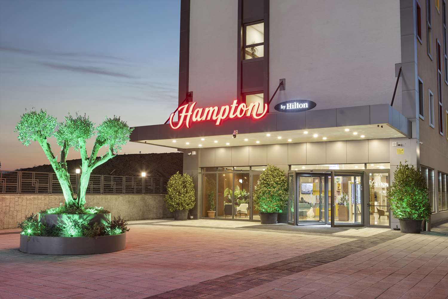 hampton by hilton istanbul arnavutkoy