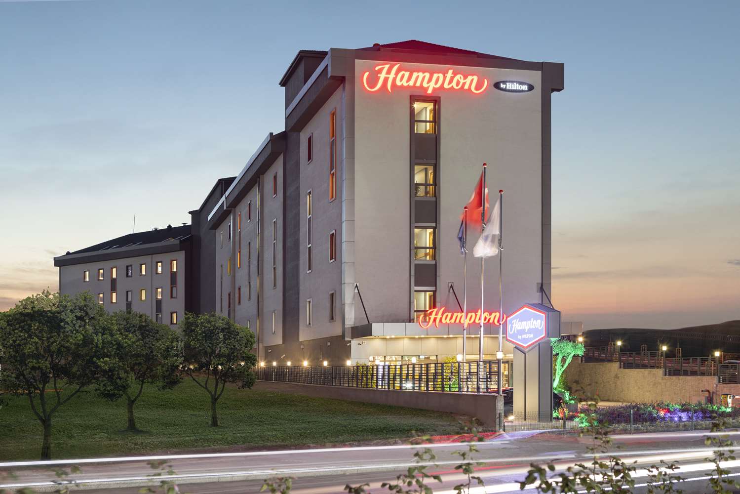 hampton by hilton istanbul arnavutkoy
