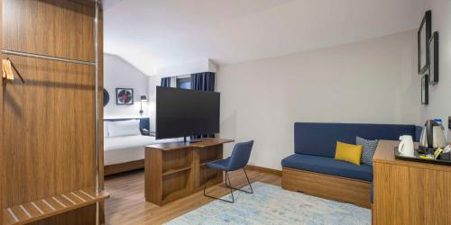 hampton by hilton istanbul arnavutkoy