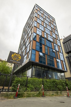 sherlock homes hotels