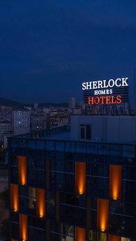 sherlock homes hotels