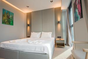 sherlock homes hotels
