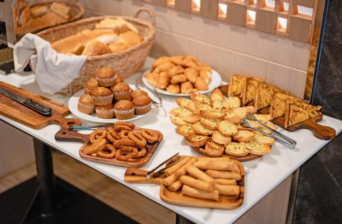 clarion hotel patong phuket