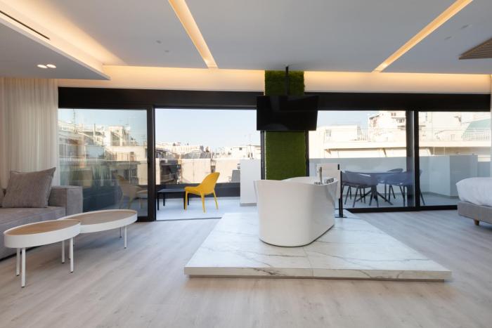 luxandeasy acropolis suites