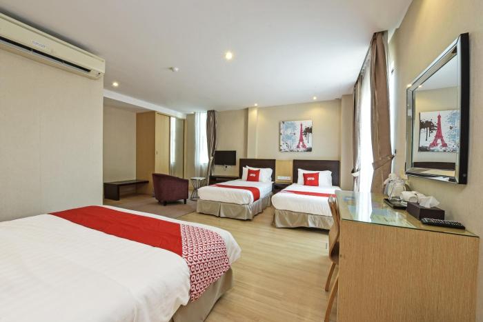 townhouse oak ideals hotel