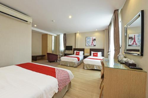 townhouse oak ideals hotel