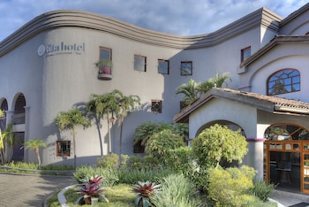 alta las palomas hotel