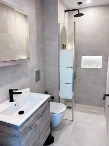 royalty suites psyrri