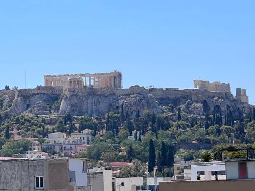 royalty suites psyrri