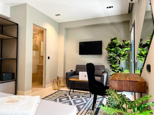 royalty suites psyrri