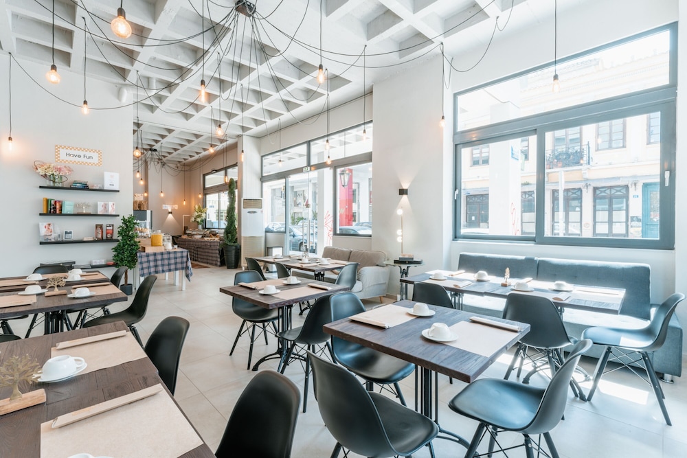 royalty suites psyrri