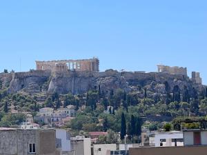 royalty suites psyrri