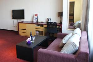 golden tulip zhong xin hotel taichung