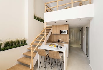 palm suites