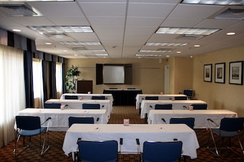 homewood suites by hilton oakland waterfront