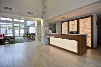 homewood suites by hilton oakland waterfront