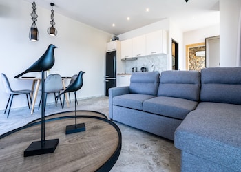pathos seaside suites