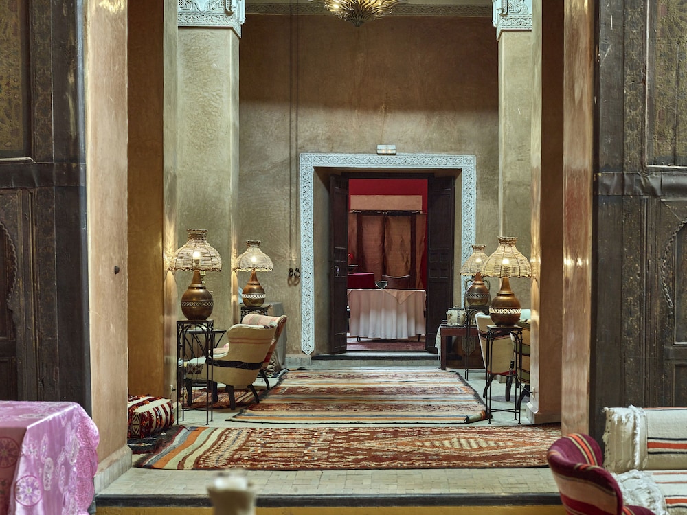 kasbah agafay hotel and spa