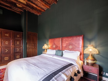 kasbah agafay hotel and spa