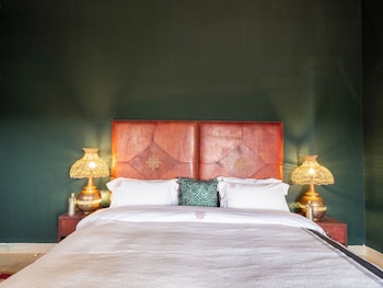 kasbah agafay hotel and spa