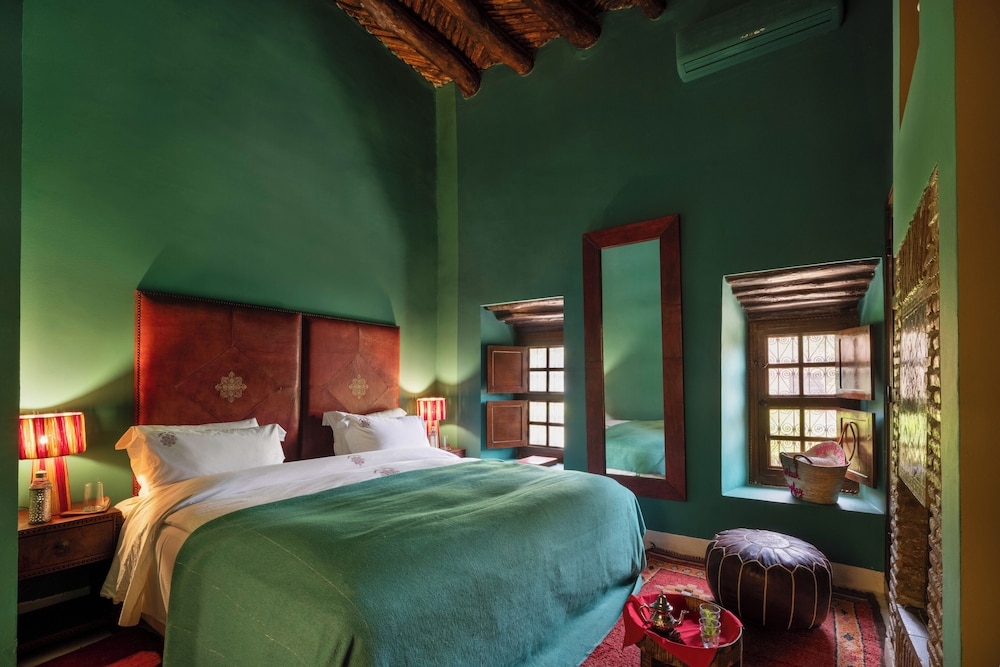 kasbah agafay hotel and spa