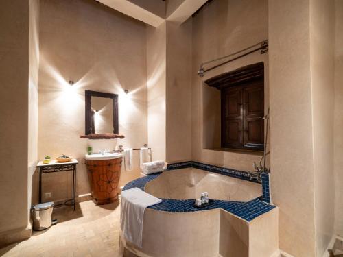 kasbah agafay hotel and spa