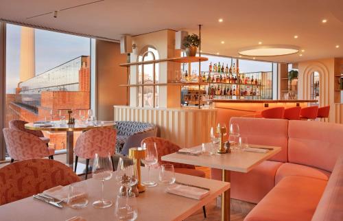 artotel london battersea power station powered by radisson hotels
