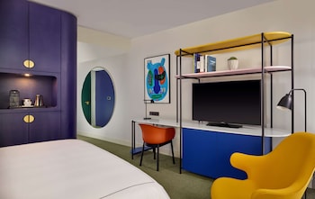artotel london battersea power station powered by radisson hotels